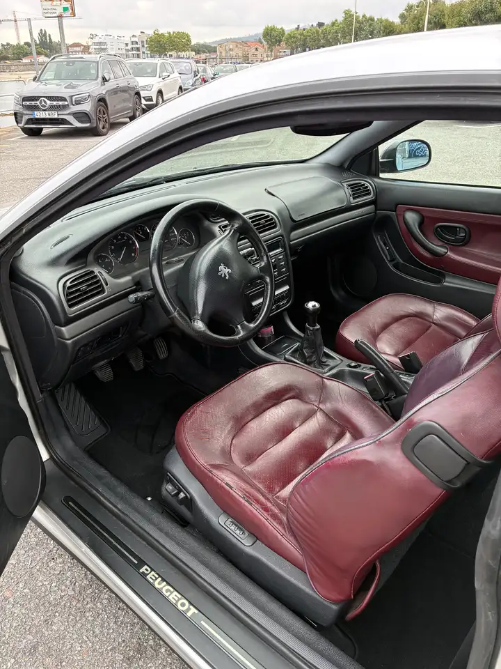Peugeot 406 Coupé 3.0 V6 Pack, foto 10