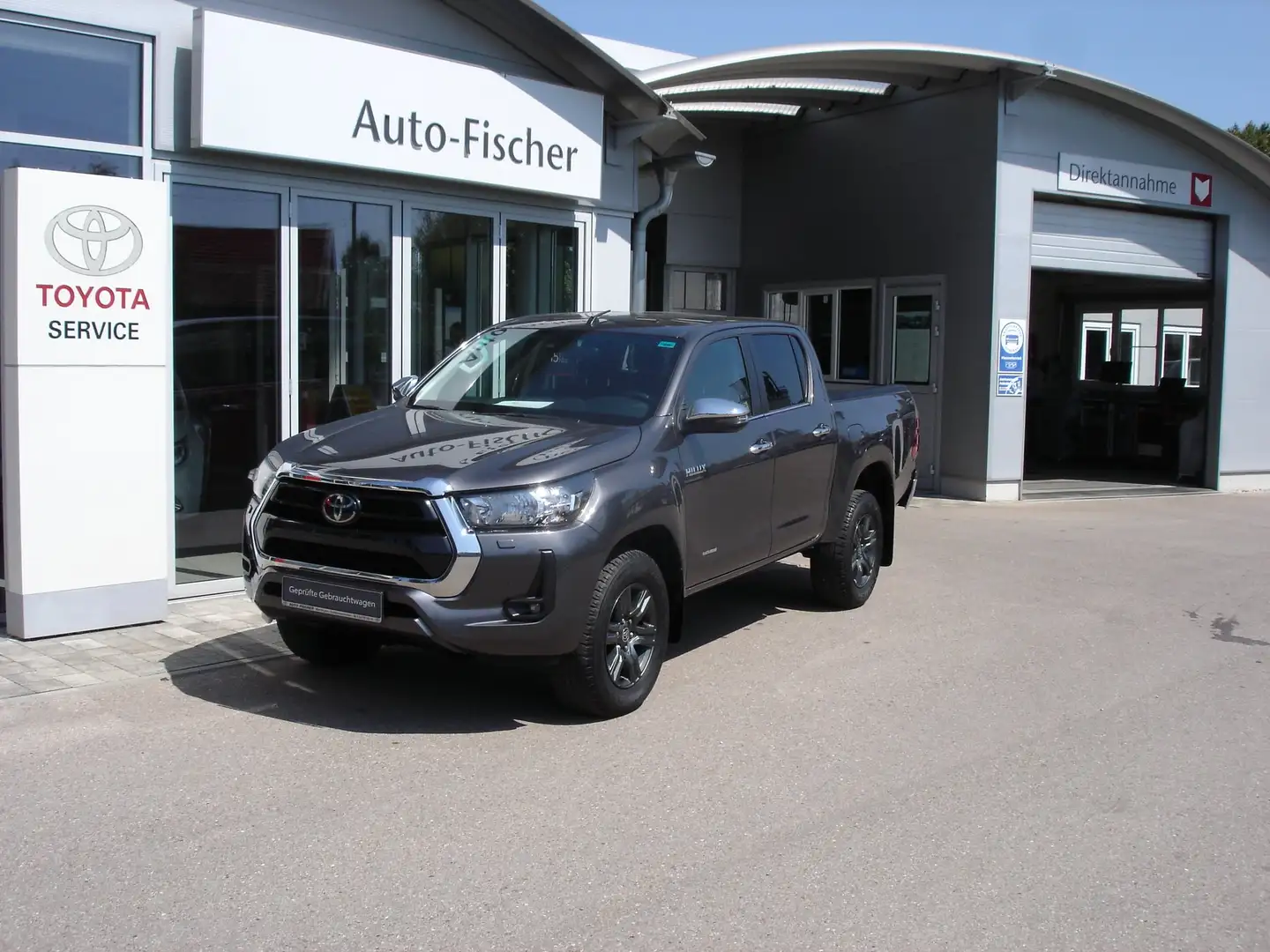 Toyota Hilux 4x4 Double Cab Autm. Comfort Gris - 1