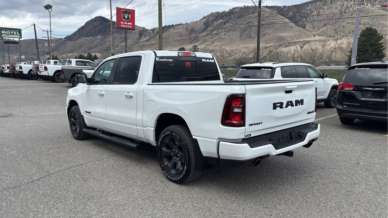 RAM 1500 photo RAM 1500