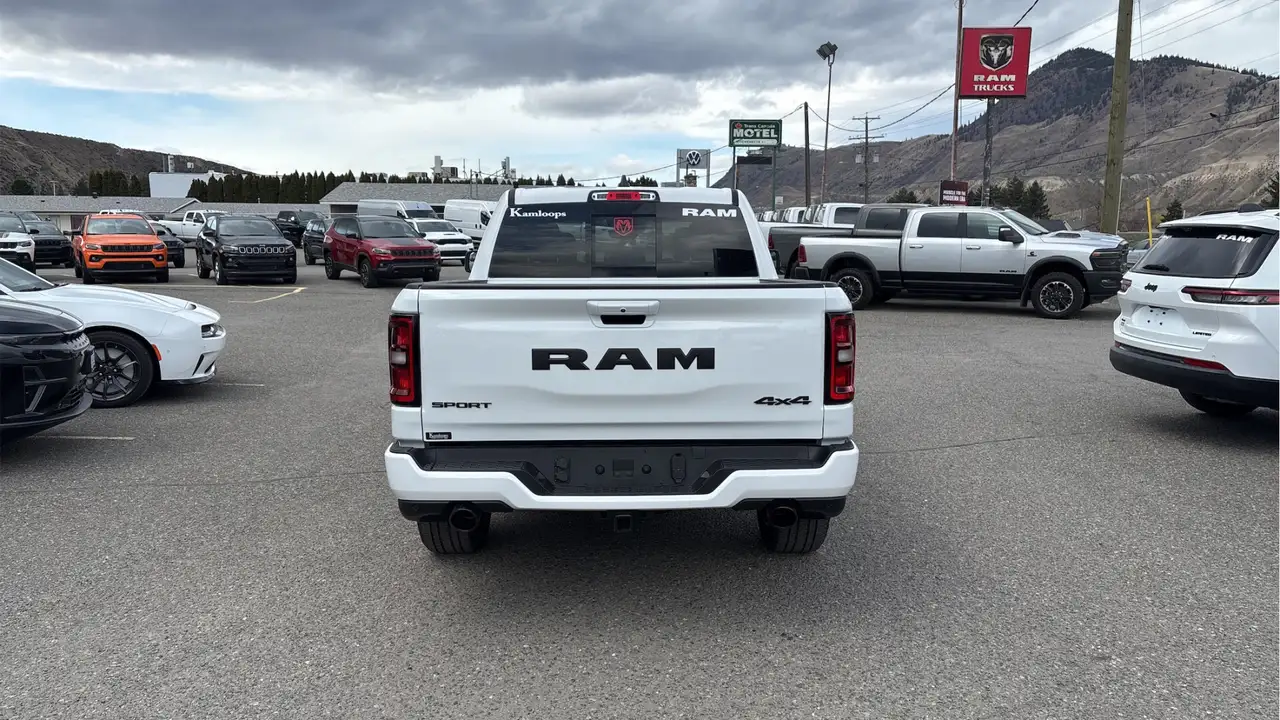 RAM 1500 photo RAM 1500