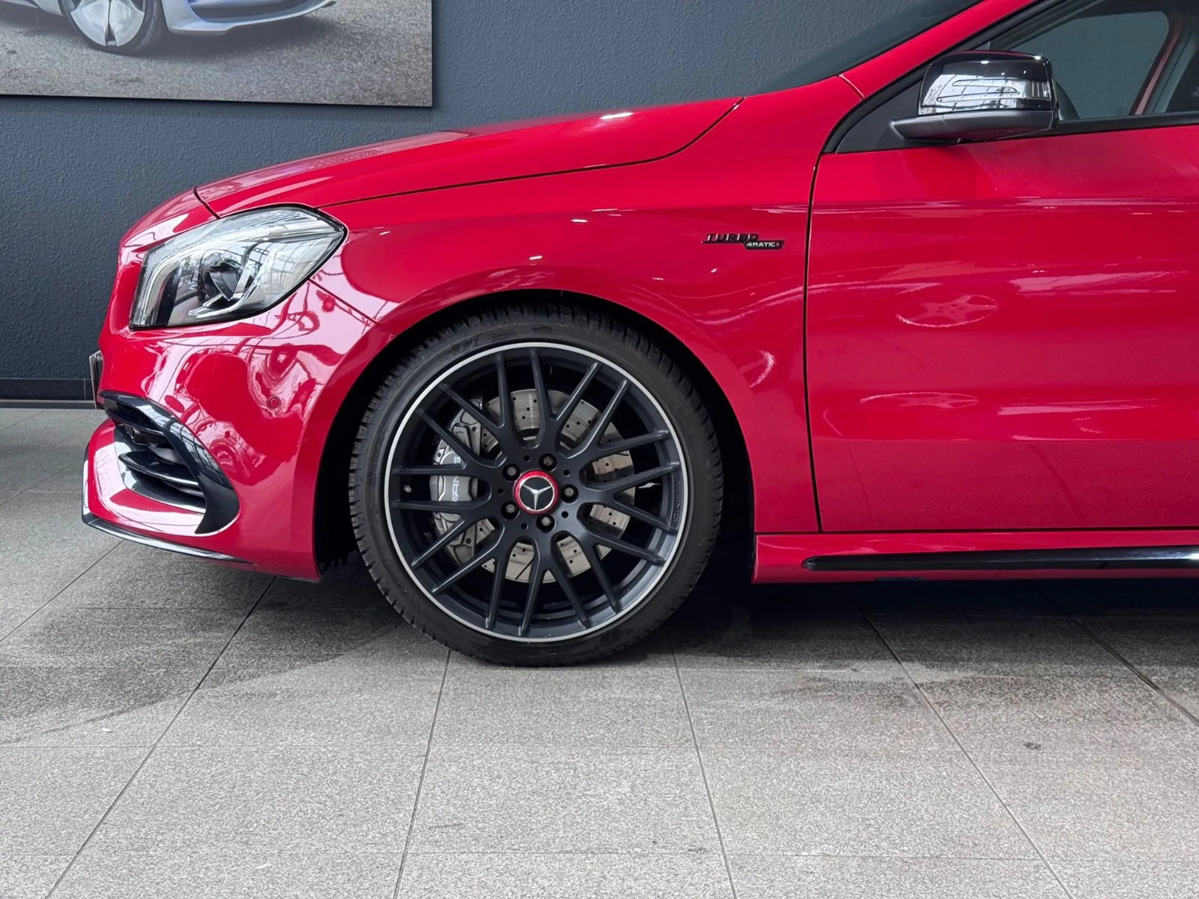 Mercedes-Benz A 45 AMG 4M*SOUNDSYSTEM*MEMORY*NIGHT*V-MAX 270 — photo 4