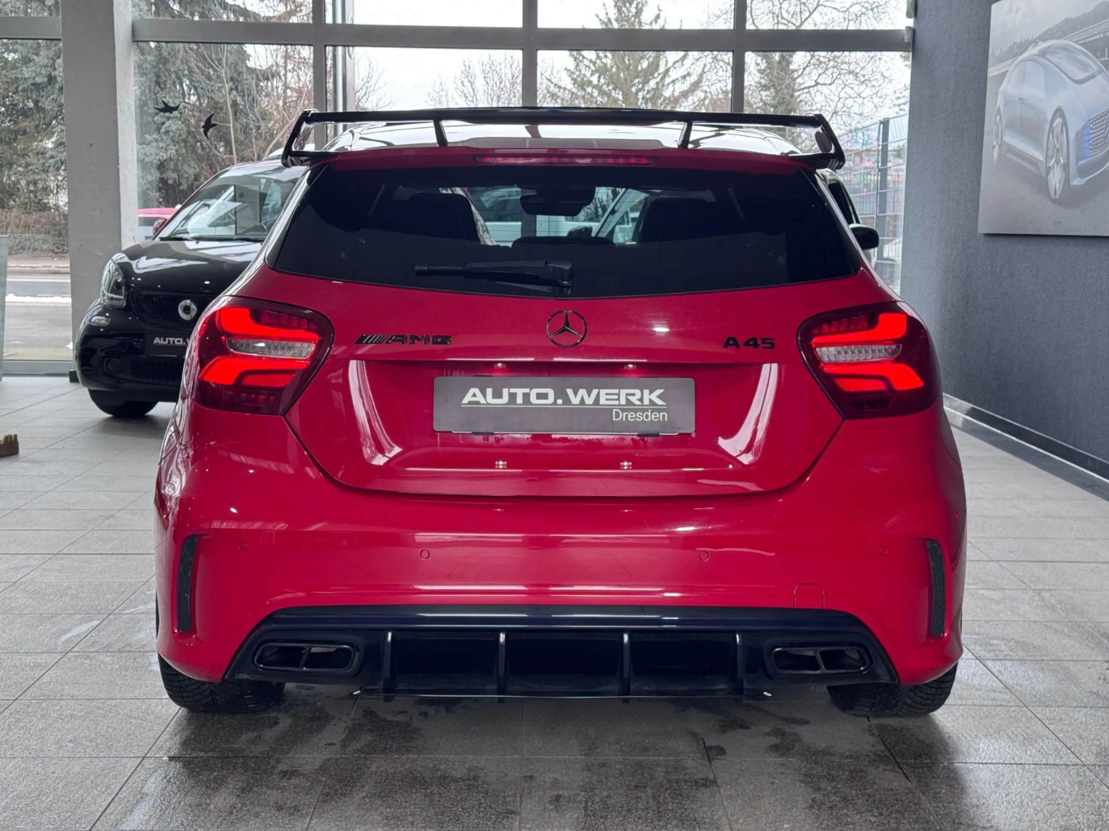 Mercedes-Benz A 45 AMG 4M*SOUNDSYSTEM*MEMORY*NIGHT*V-MAX 270 — photo 7