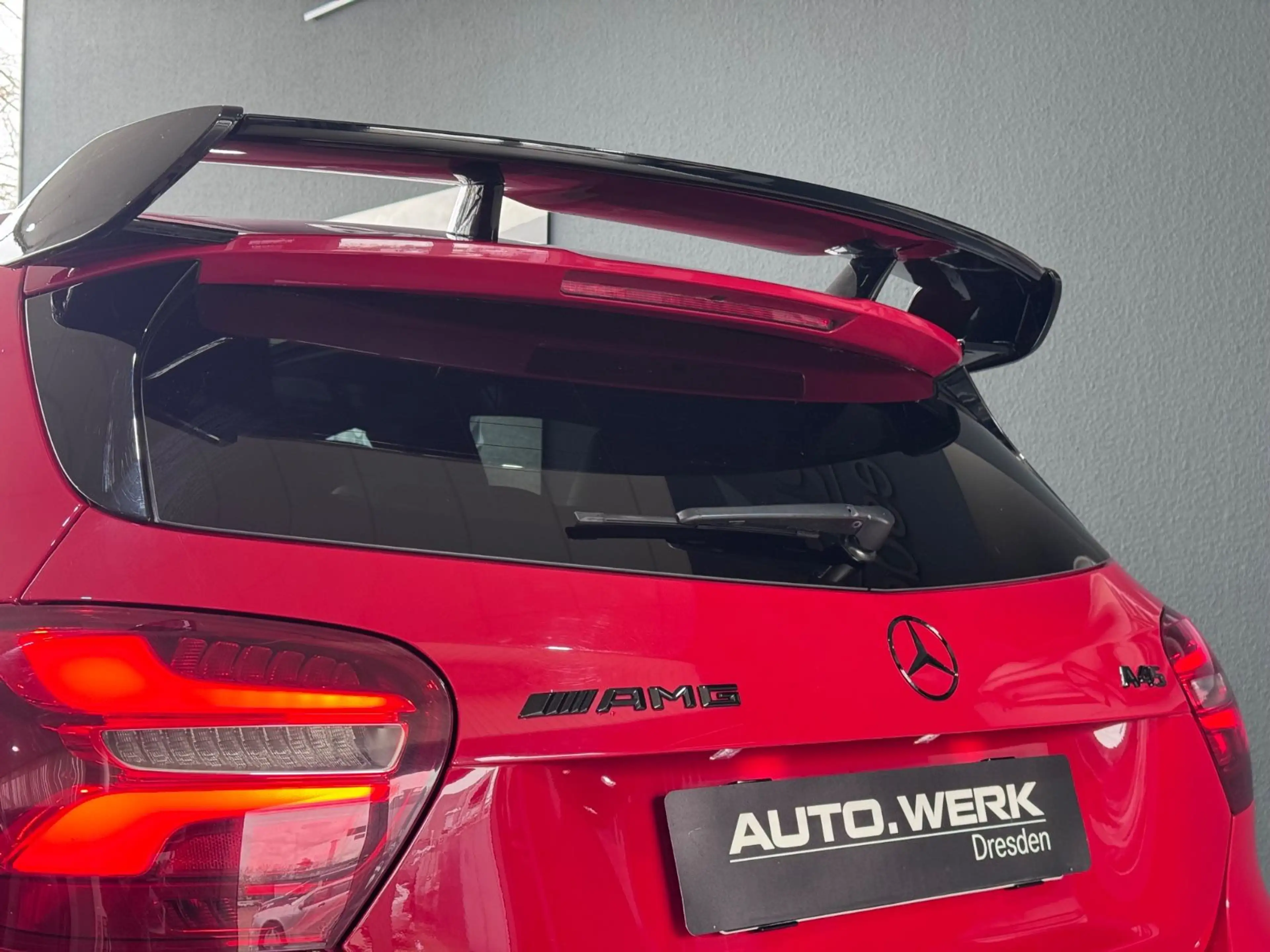 Mercedes-Benz A 45 AMG 4M*SOUNDSYSTEM*MEMORY*NIGHT*V-MAX 270 — photo 6