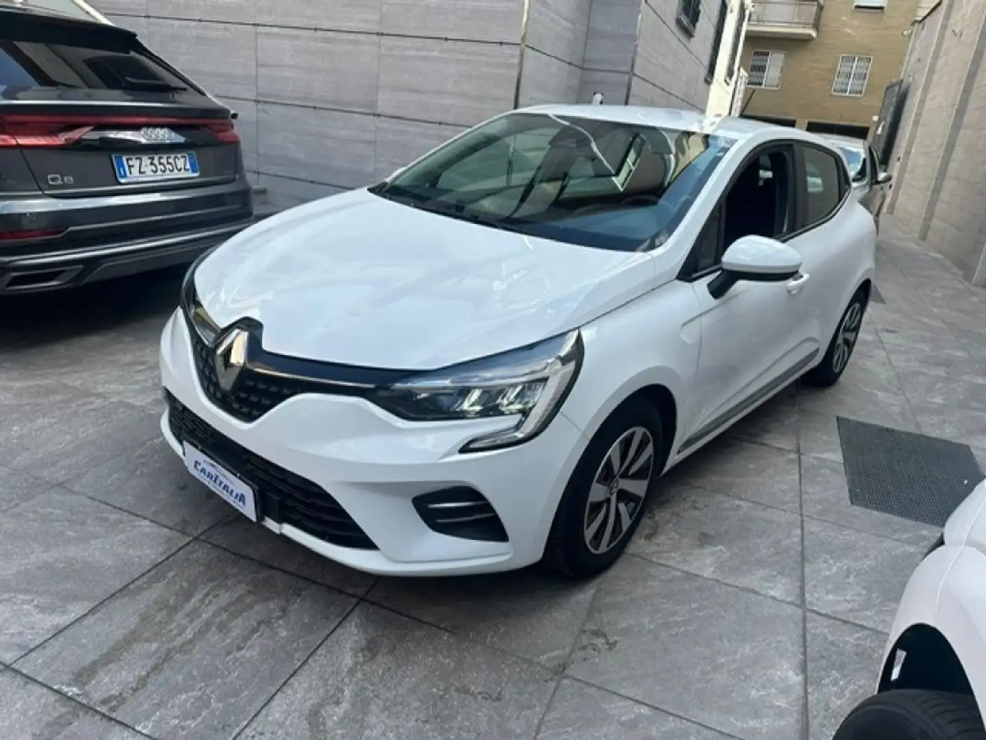 Renault Clio Full Hybrid E-Tech 140 CV 5 porte E-Tech Bianco - 1