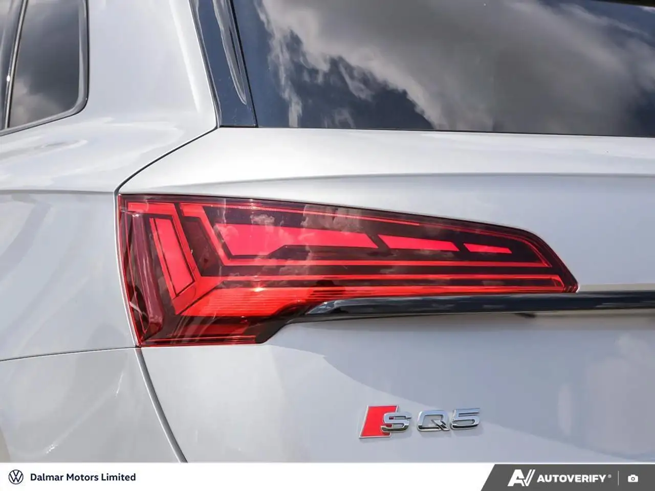 Audi SQ5 снимка Audi SQ5
