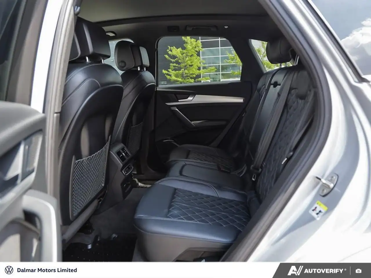 Audi SQ5 снимка Audi SQ5