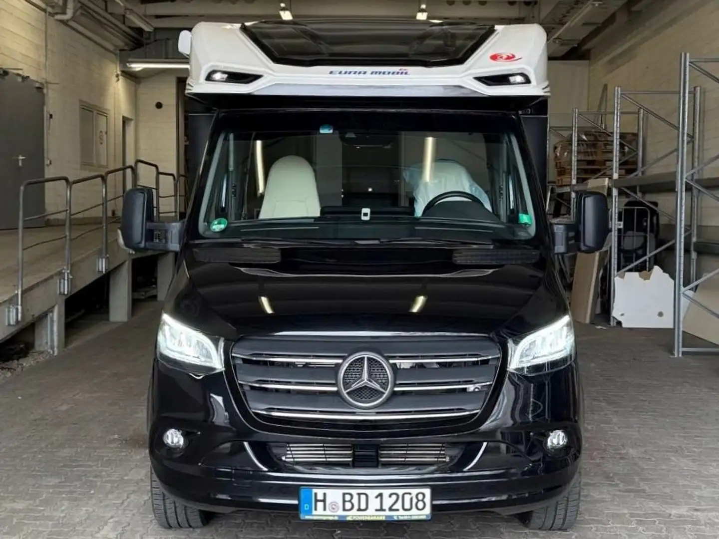 Euramobil Contura 766 EF mit allen Paketen + Solar 2 x TV Weiß - 1