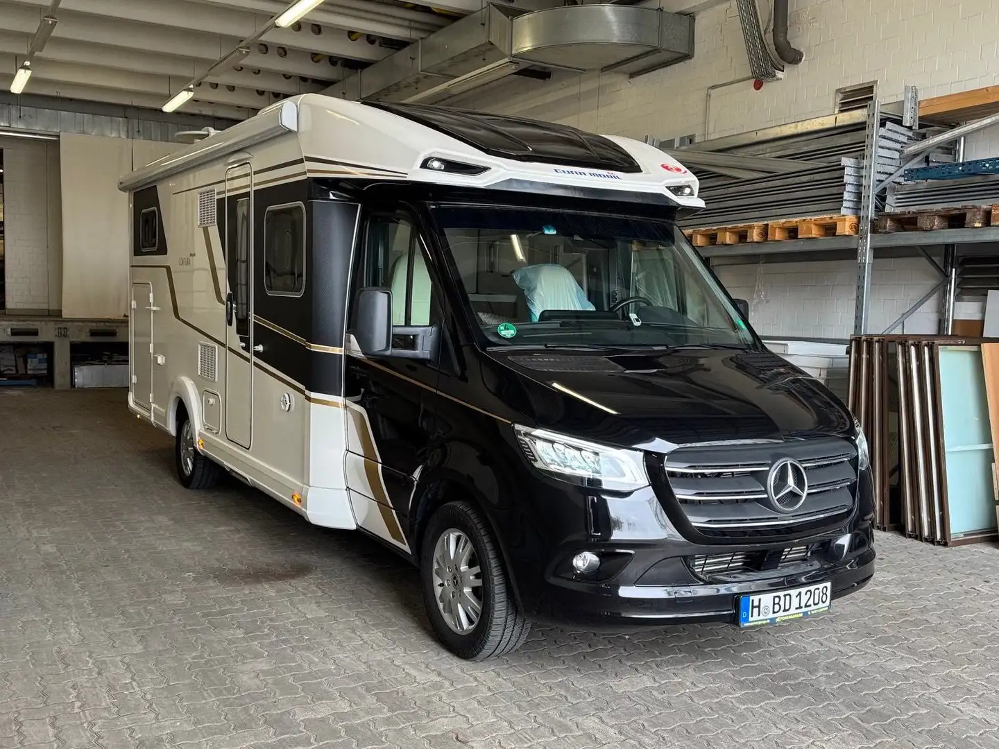 Euramobil Contura 766 EF mit allen Paketen + Solar 2 x TV Weiß - 2