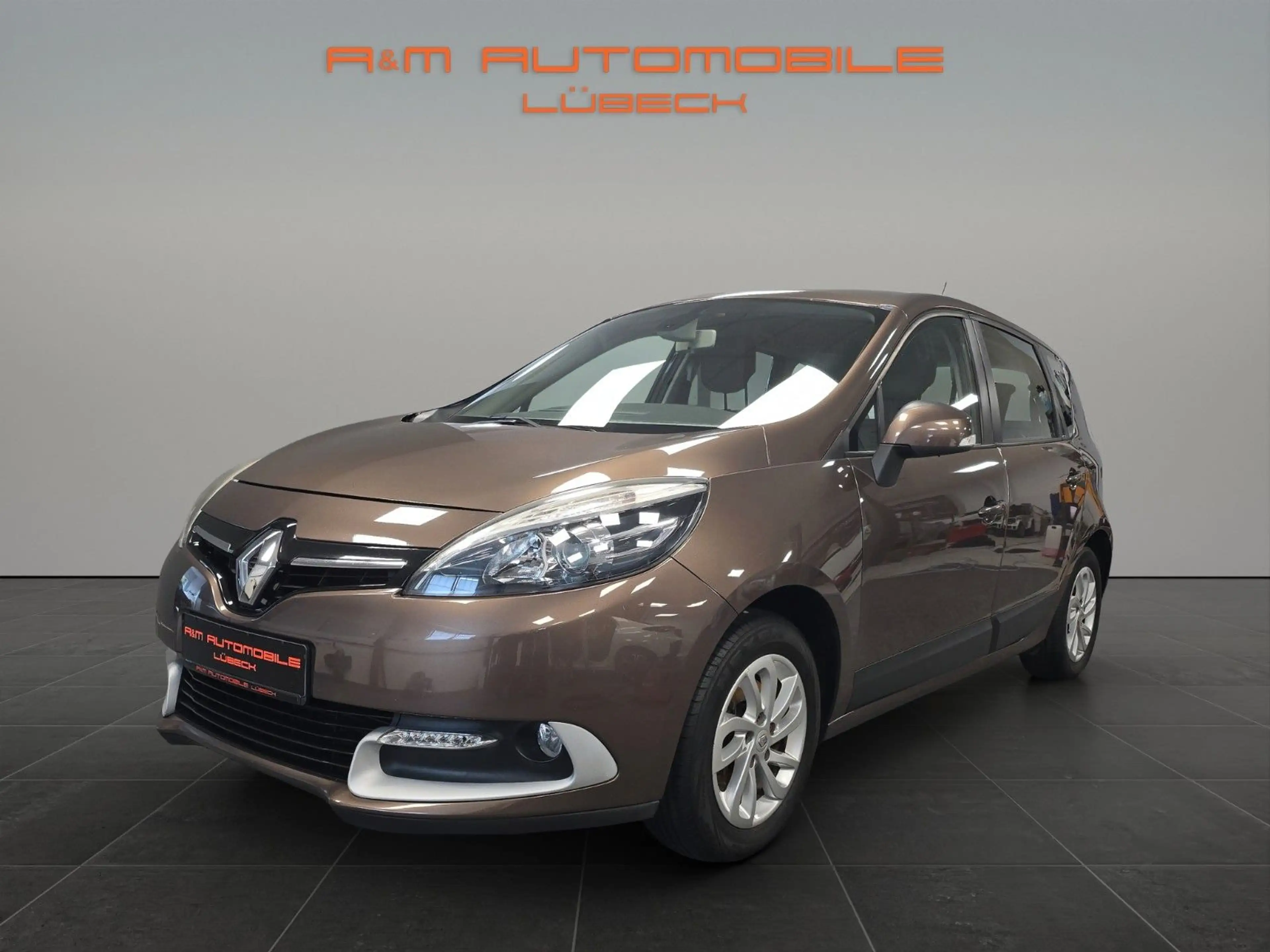 Renault Scenic III Paris, Steuerkette ,Service, TÜV NEU