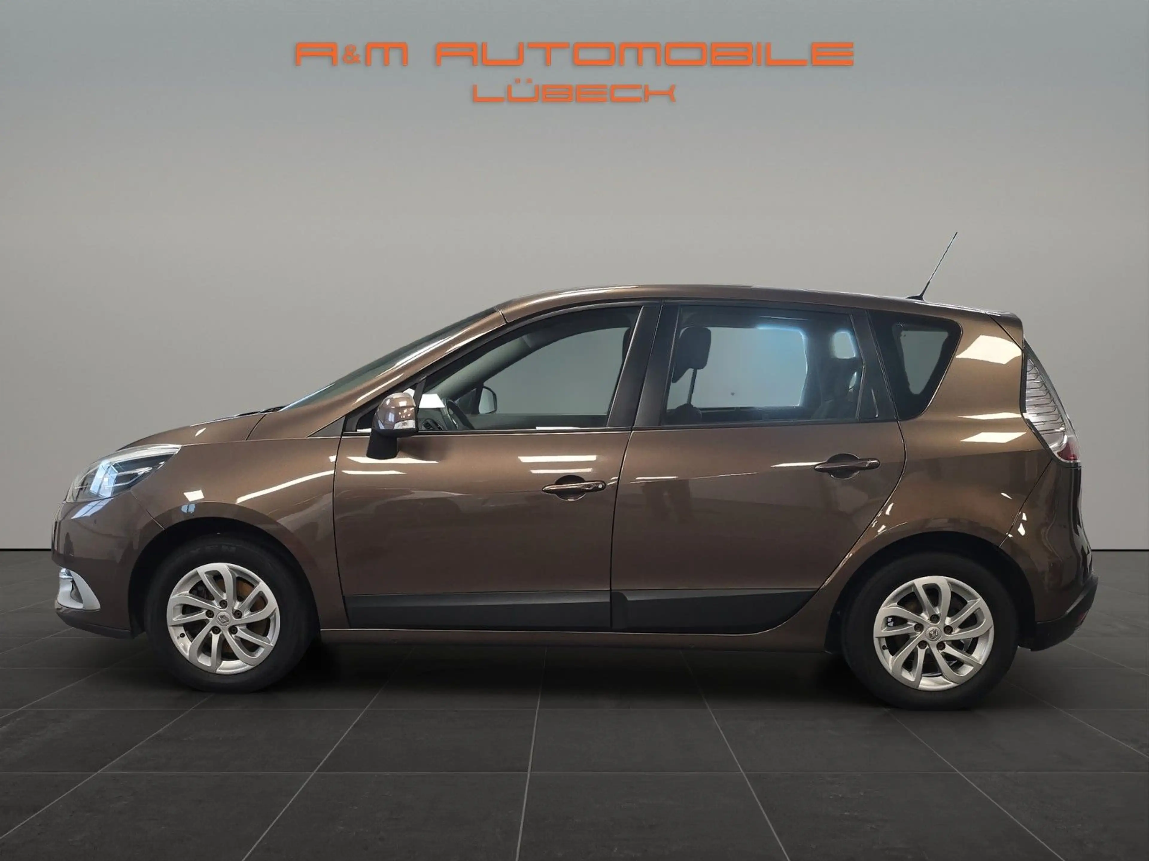Renault Scenic III Paris, Steuerkette ,Service, TÜV NEU — photo 8