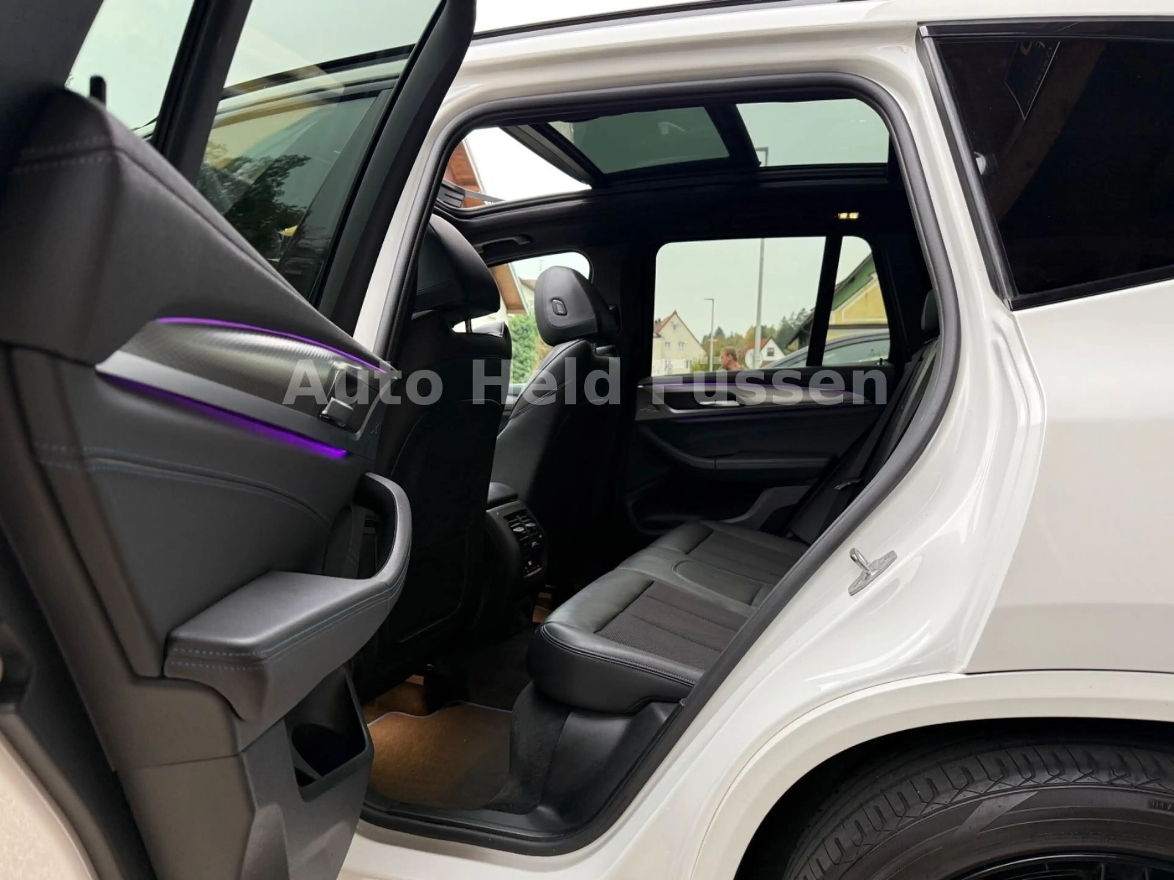 BMW X3 M i Navi Pano 360° HUD LED TTW AHK — photo 13