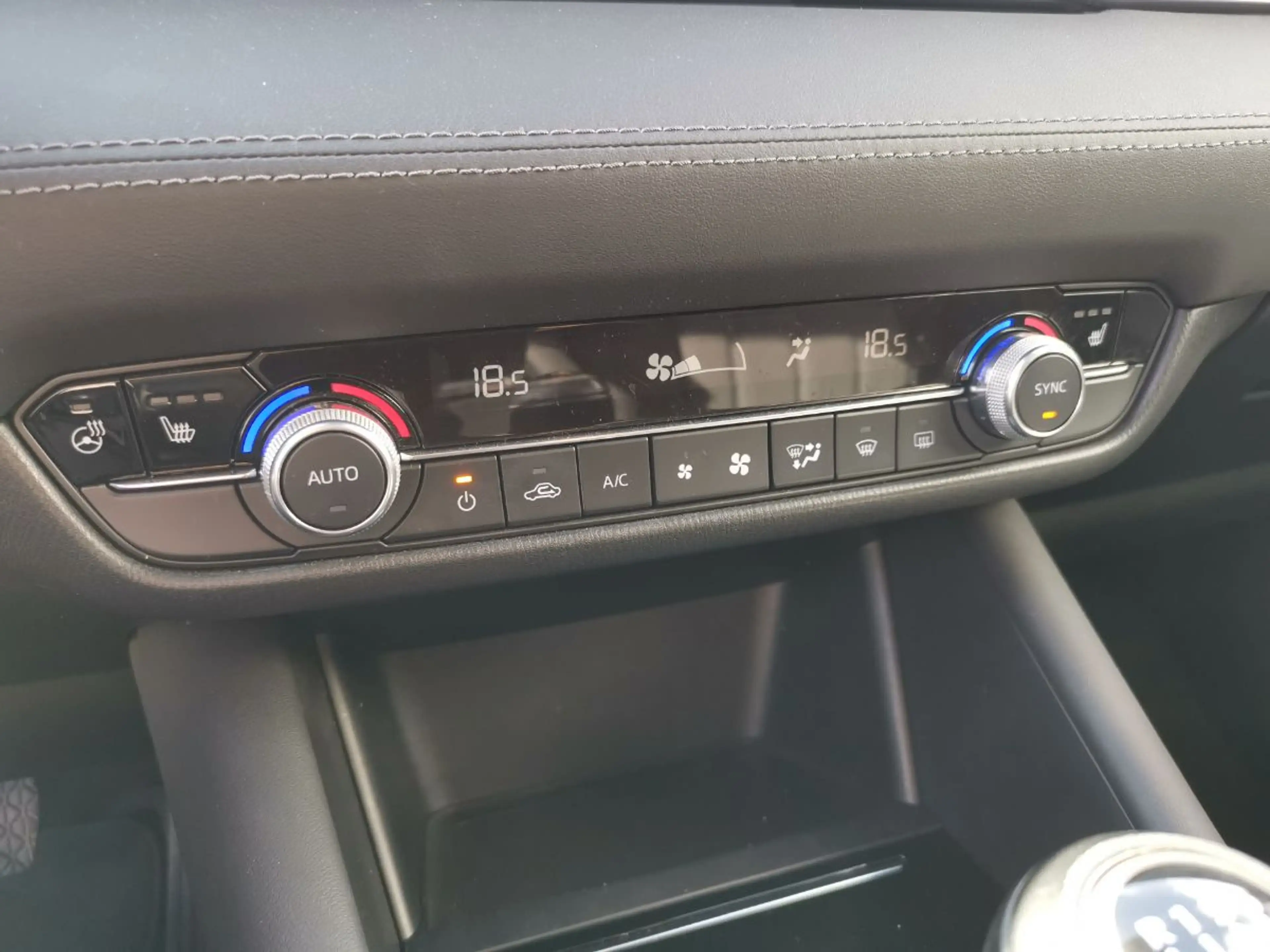 Mazda 6 SKYACTIV-G 165 — photo 12