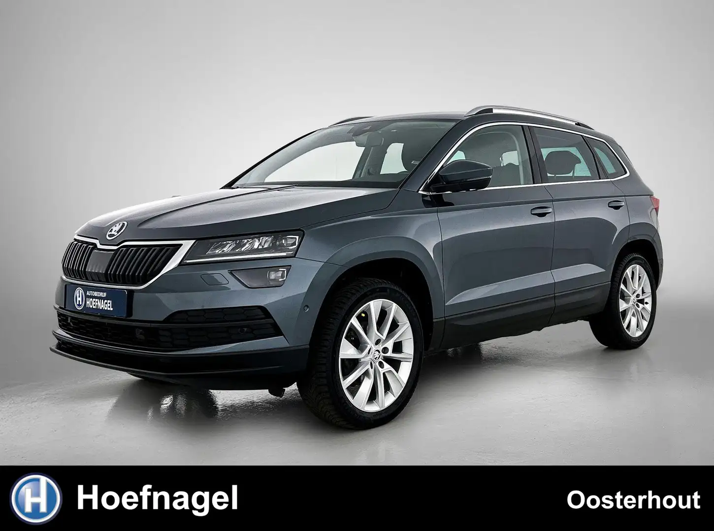 Skoda Karoq 1.5 TSI ACT Style Automaat | Camera | Parkeersenso Grijs - 1