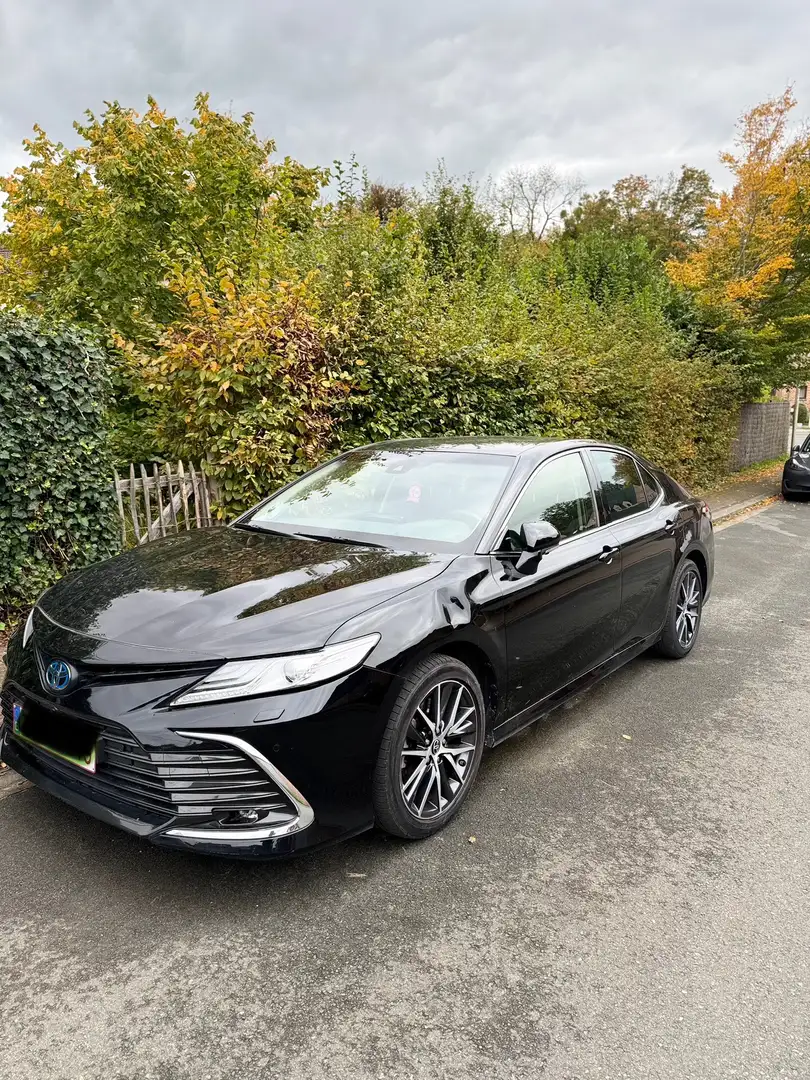 Toyota Camry Executive - 1
