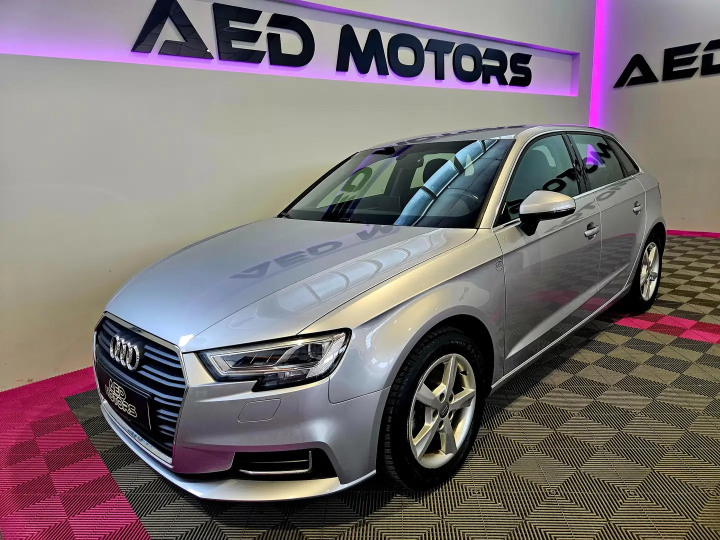 Audi A3 Design 1.Besitz mit nur 40.000km Grau - 1
