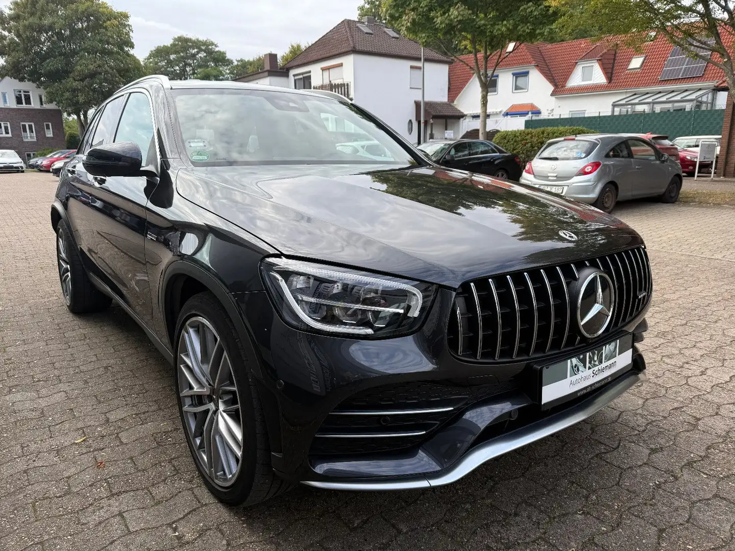 Mercedes-Benz GLC 43 AMG 4Matic AHK/21"/LUFTFAHRWERK/STANDHZG. Grau - 2