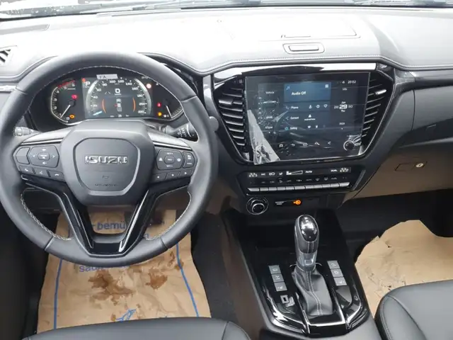 Isuzu D-Max Double Cab 4x4 V-Cross AT Ansicht 13