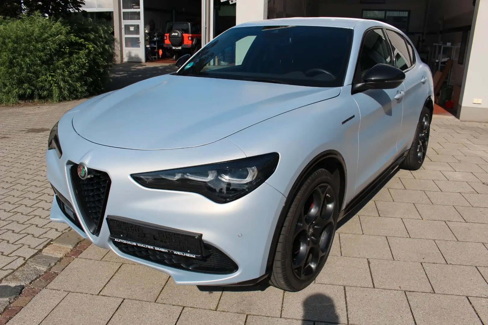 Alfa Romeo Stelvio Competizione Q4 Garantie bis 11.2027 Grau - 1