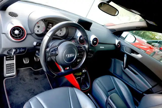 Audi S1 view 9