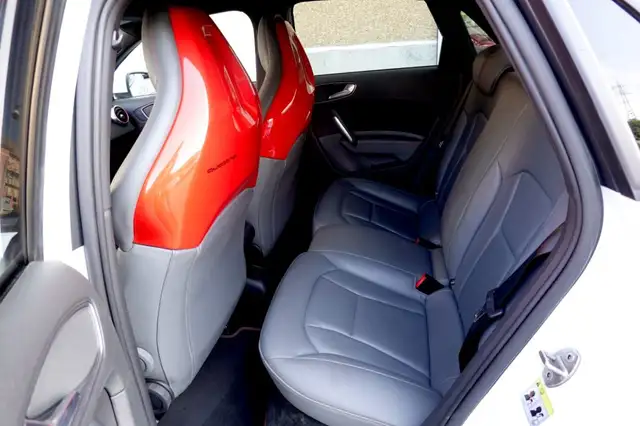 Audi S1 view 11