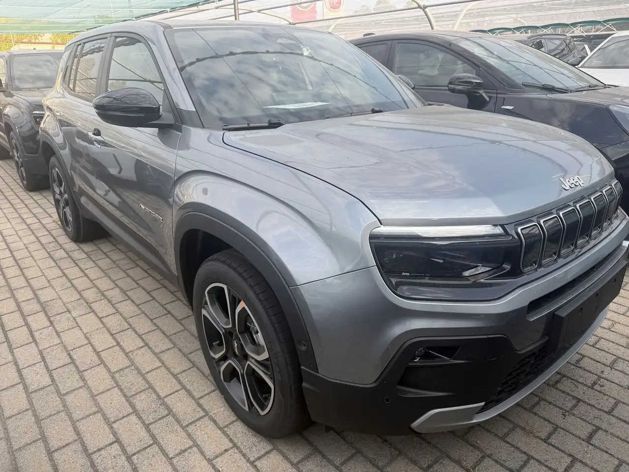 Jeep Avenger 1.2 MHEV e-Hybrid Turbo Summit KM0, миниатюра 2