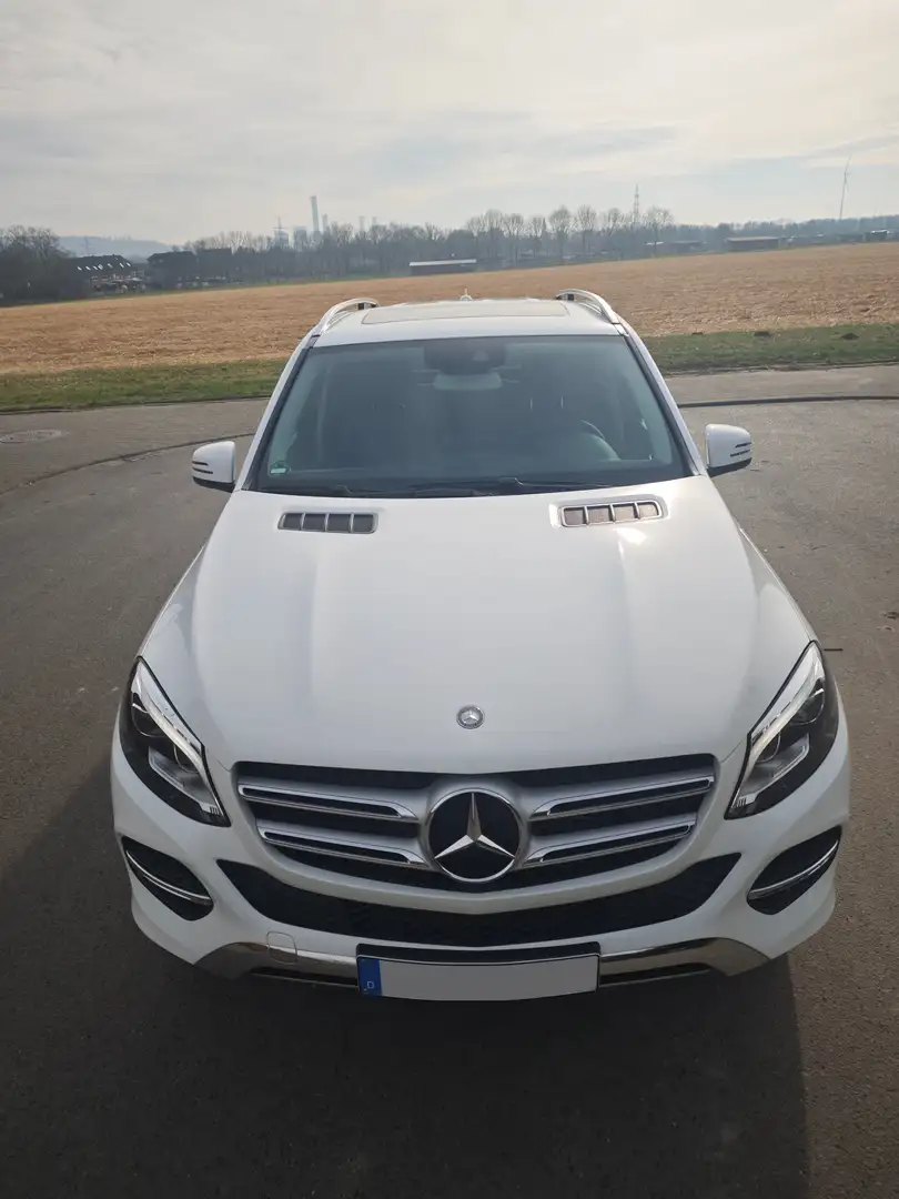 Mercedes-Benz GLE 250 GLE 250 d 4Matic 9G-TRONIC Fehér - 2