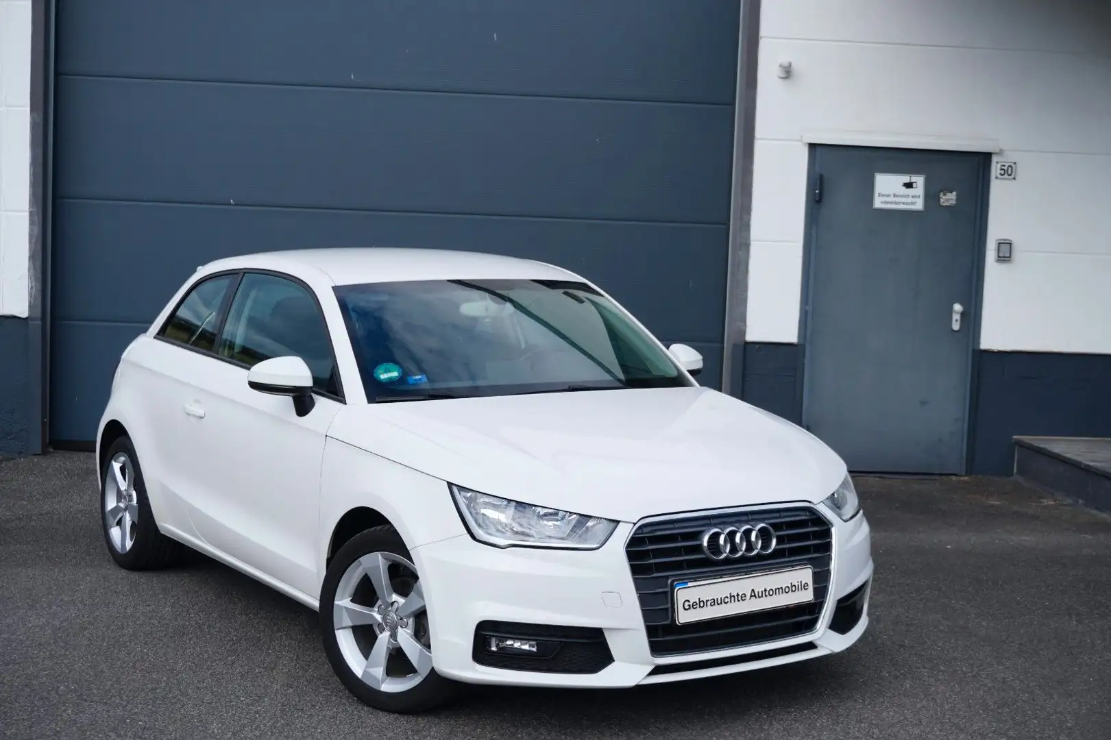 Audi A1 sport Klima Navi Stoff Leder Weiß - 1