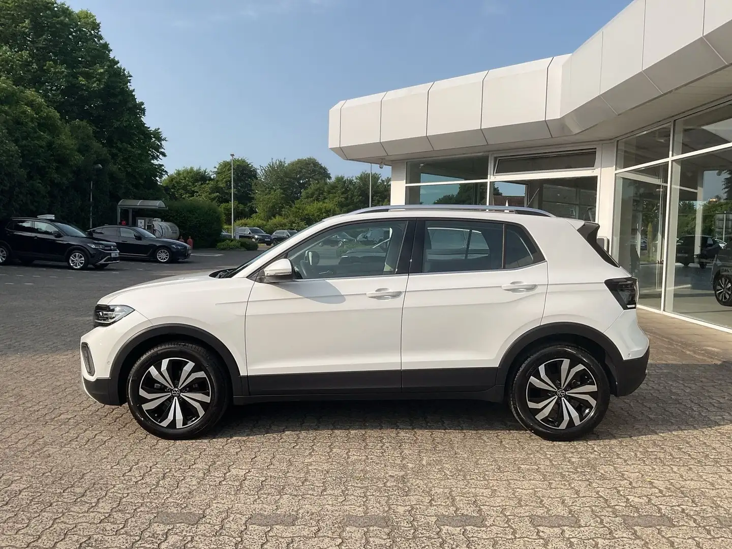 Volkswagen T-Cross Style 1.0 TSI DSG RFK AHK BeatsAudio Nav Weiß - 2