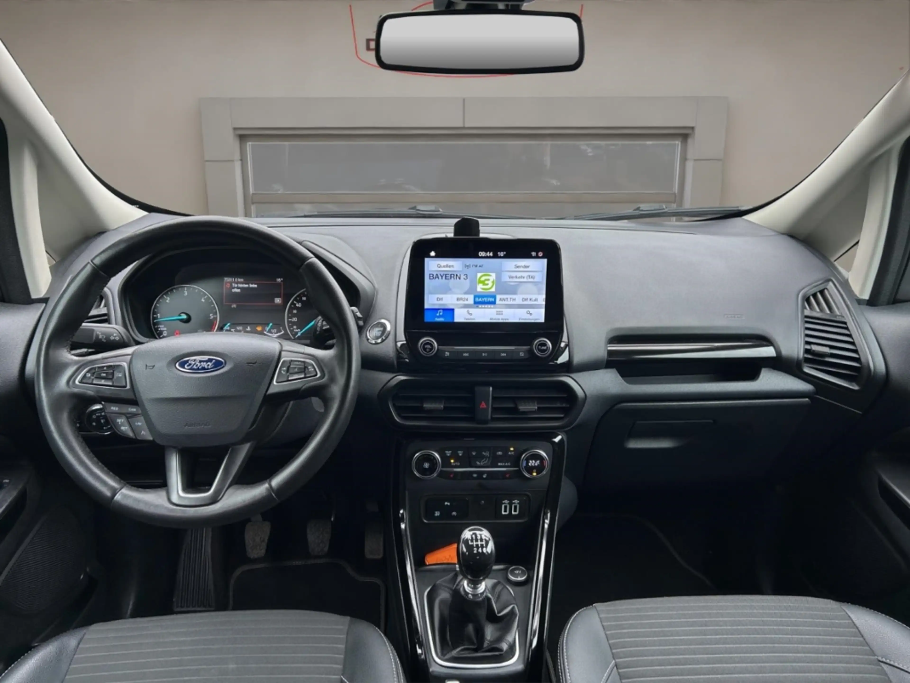 Ford EcoSport Titanium 4X4,AHK,Xenon,Tempomat,Winterpaket — photo 11