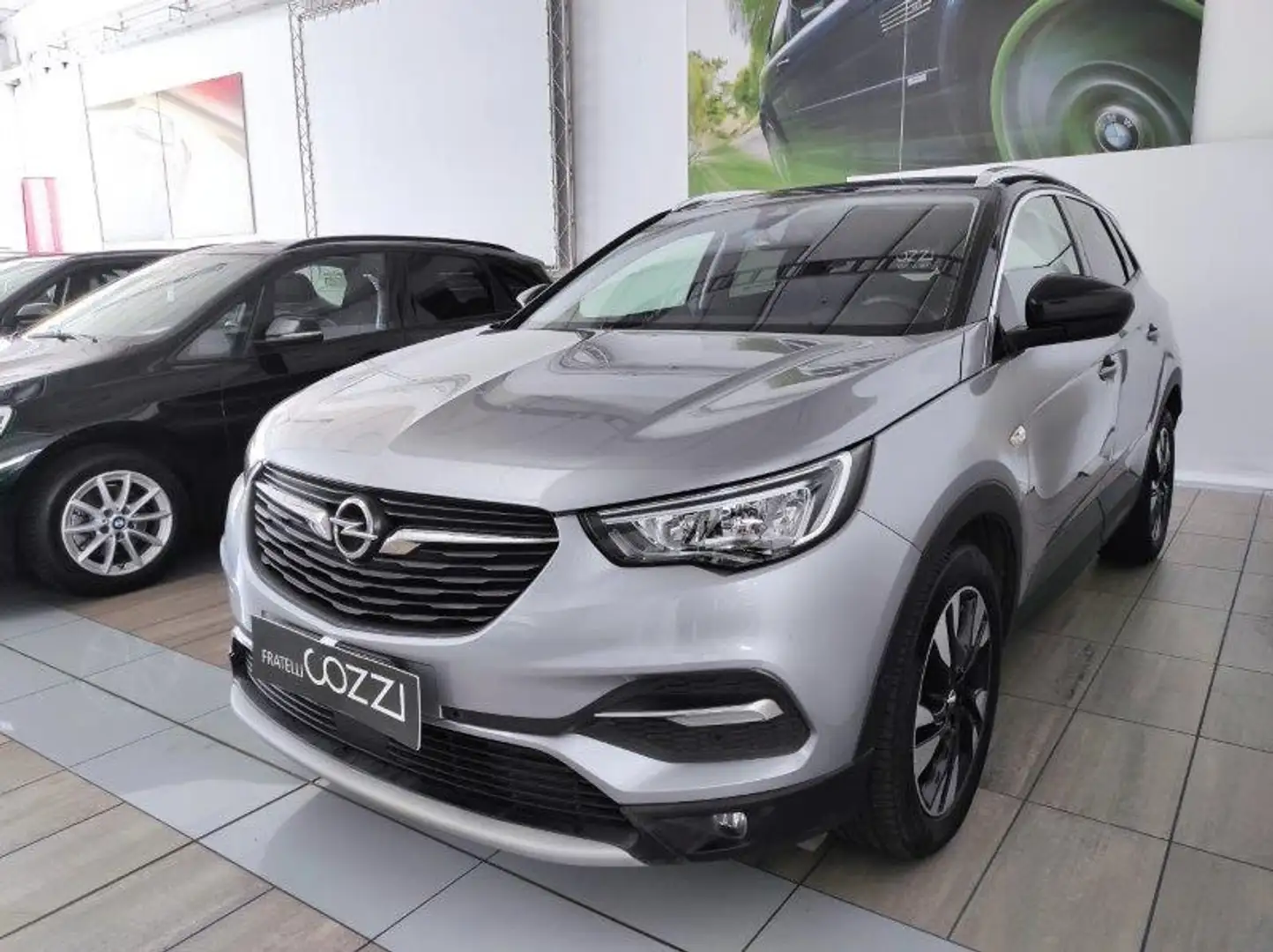 Opel Grandland X - Grandland X 1.6 Turbo 180 CV Start&Stop aut. Inn Szürke - 2