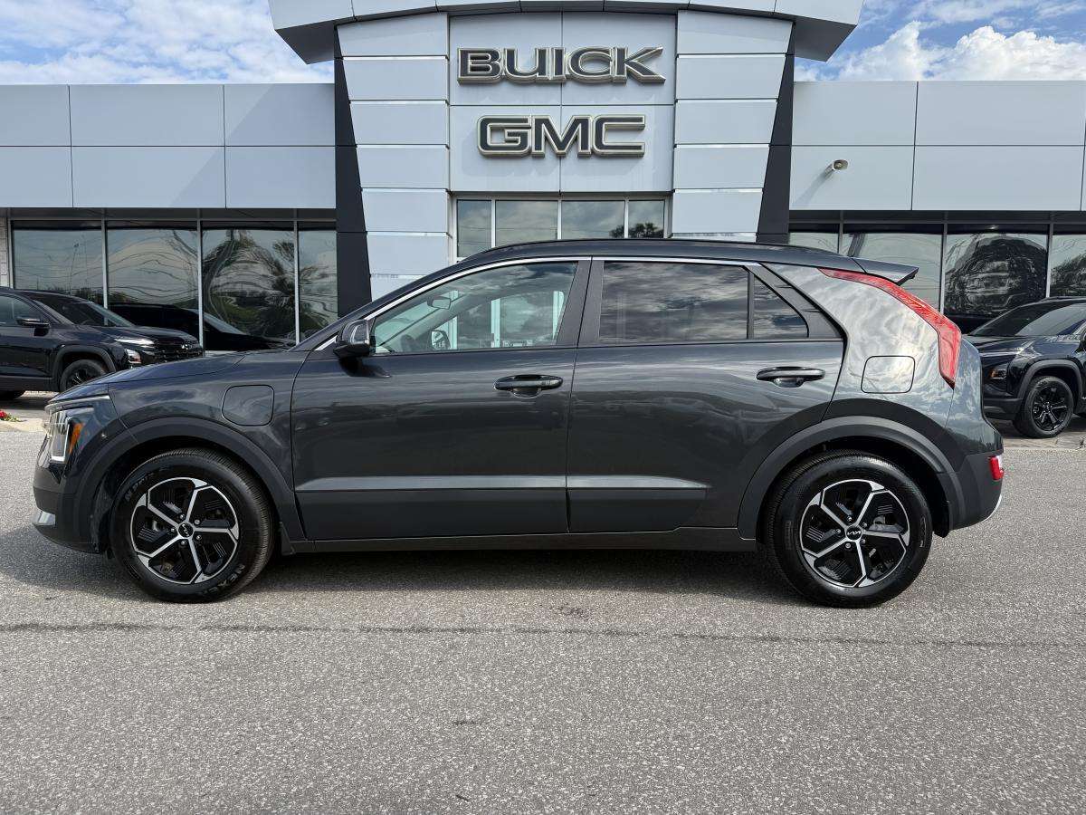 2024 Kia Niro EX — снимка 1