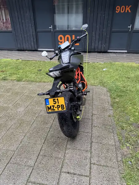 KTM 125 Duke - foto 5