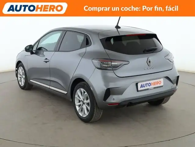 Renault Clio view 4
