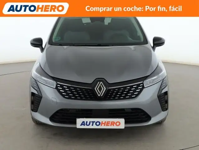 Renault Clio view 9