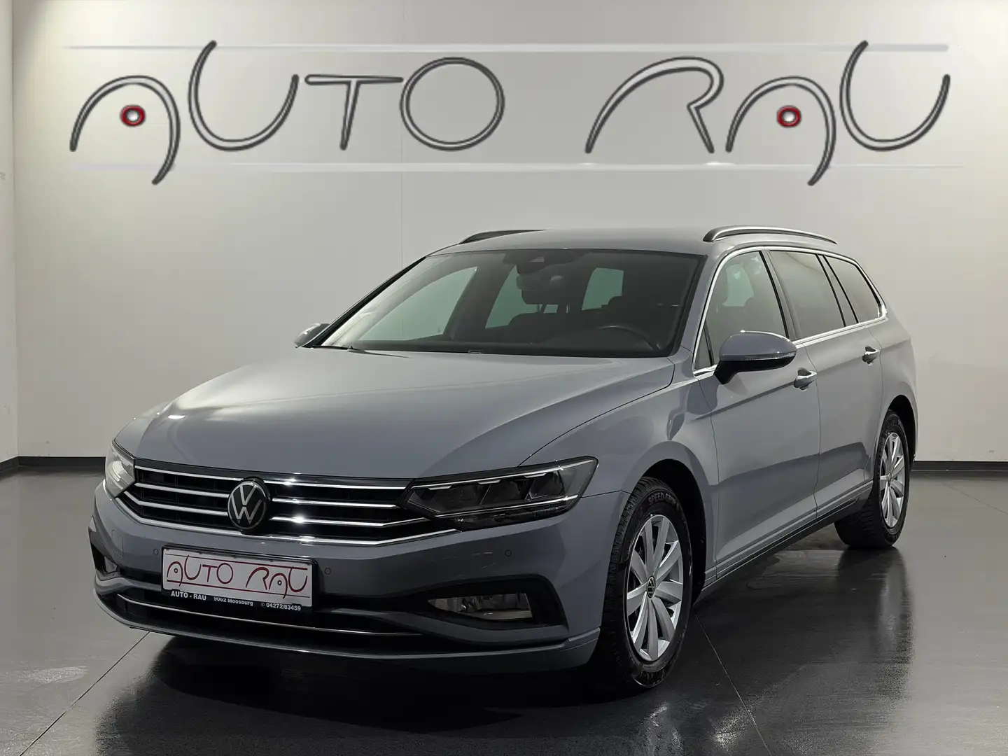 Volkswagen Passat Variant 2.0 TDI SCR Business DSG *LED*ACC*RFK* Grau - 1