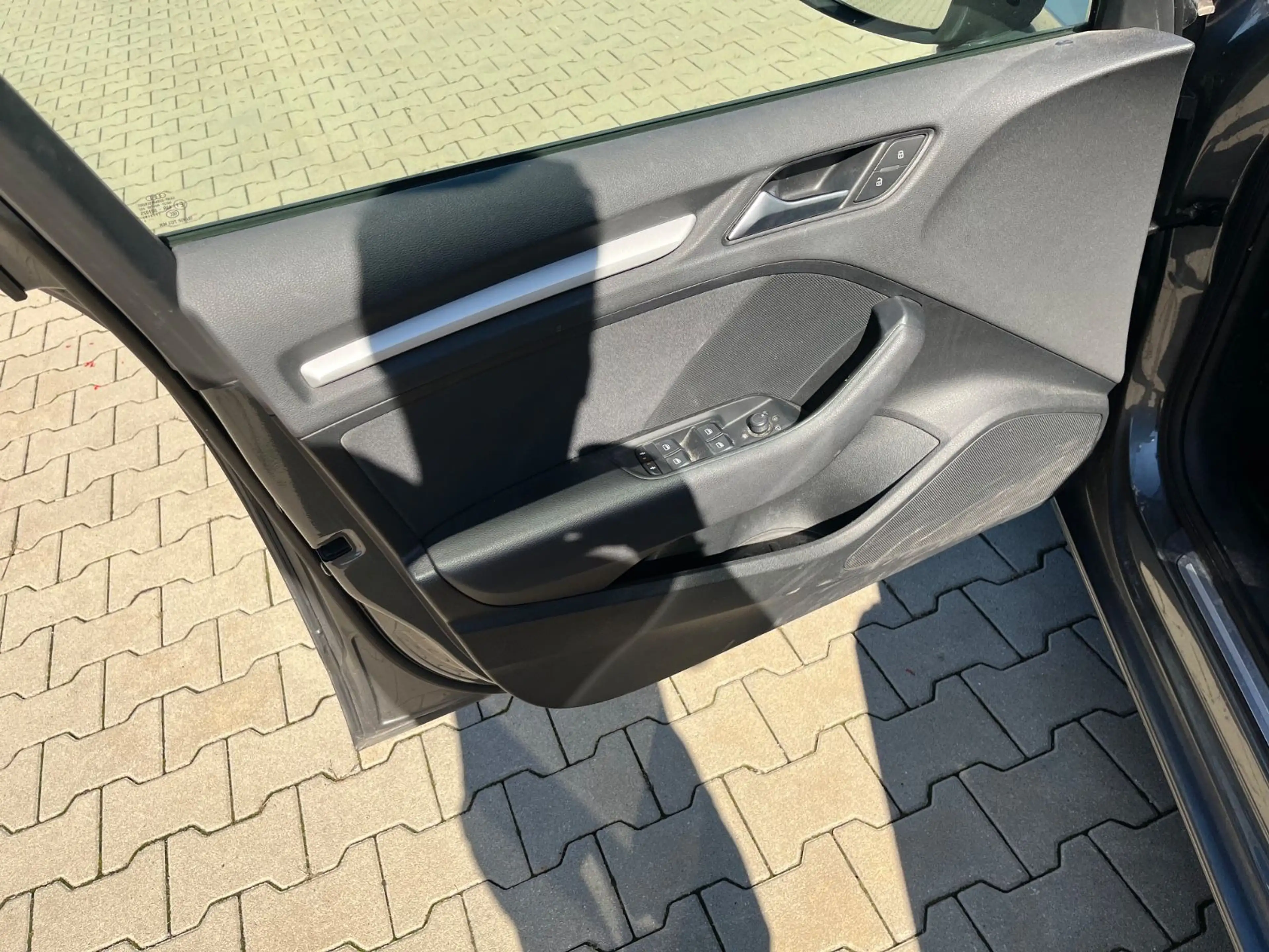 Audi A3 Sportback ambition 2.0TDI Navi,Xenon,SH-gepfl — photo 11