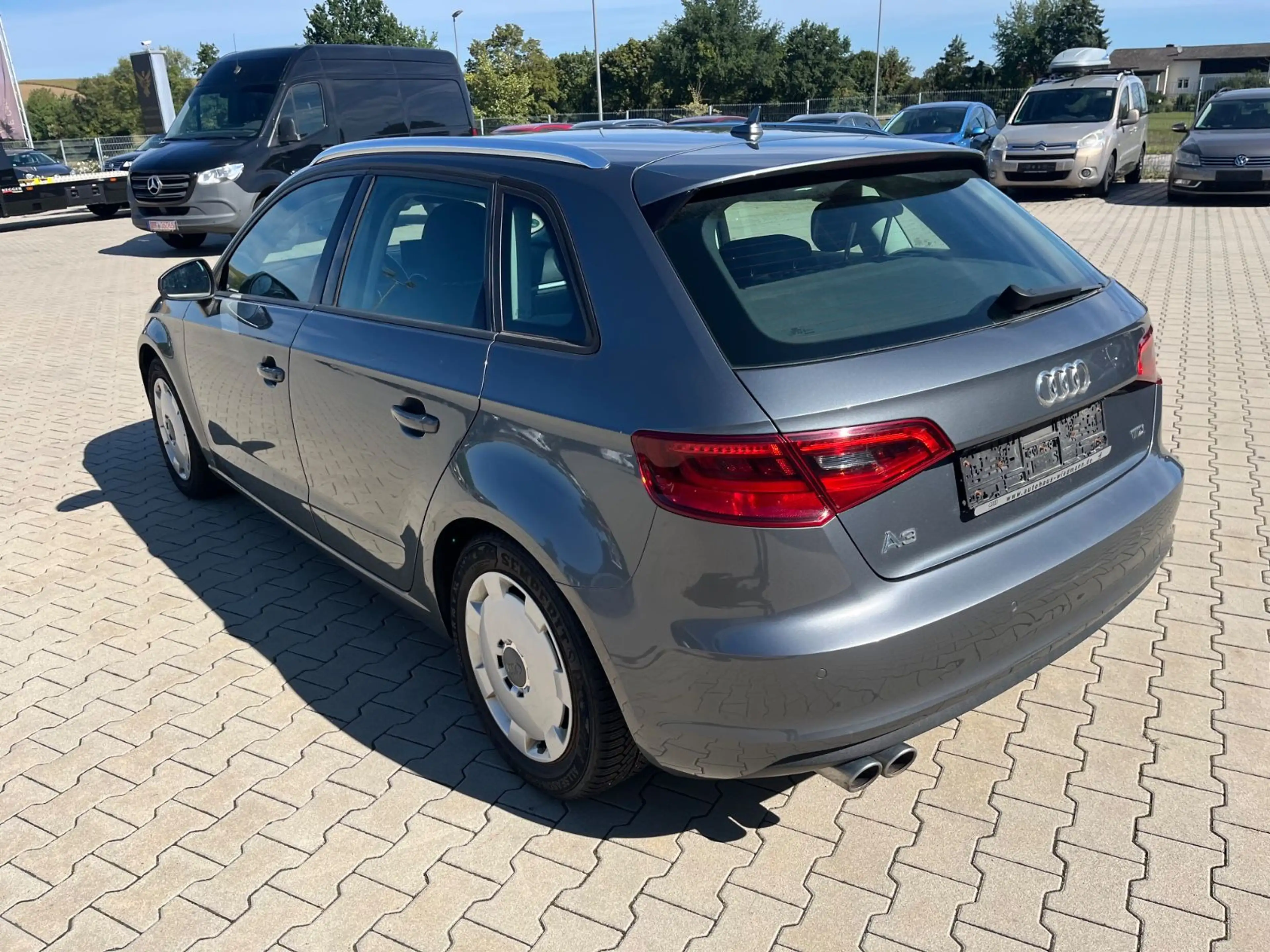 Audi A3 Sportback ambition 2.0TDI Navi,Xenon,SH-gepfl — photo 10