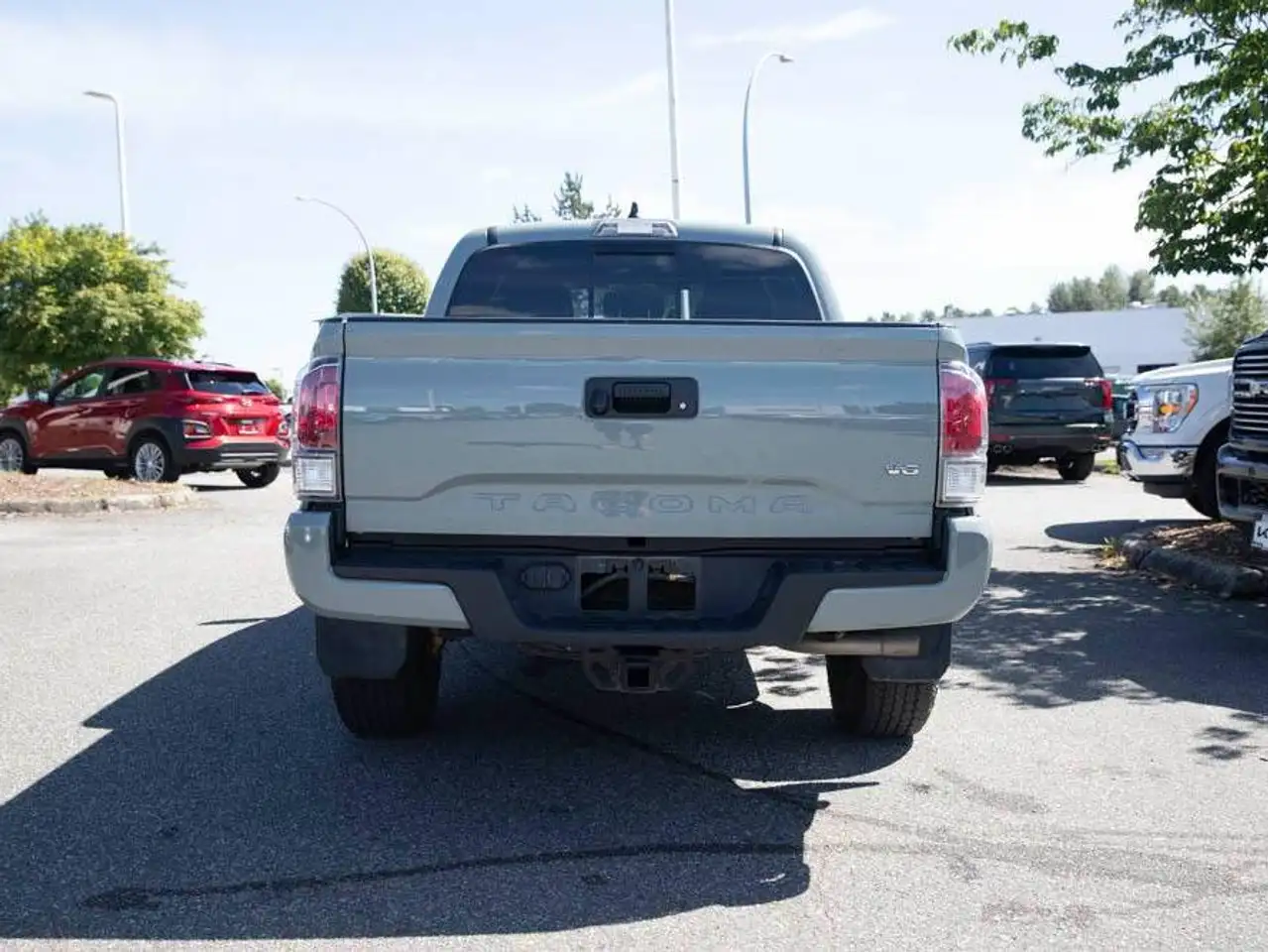 Toyota Tacoma снимка Toyota Tacoma