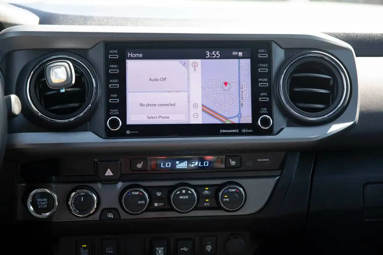 Toyota Tacoma снимка Toyota Tacoma