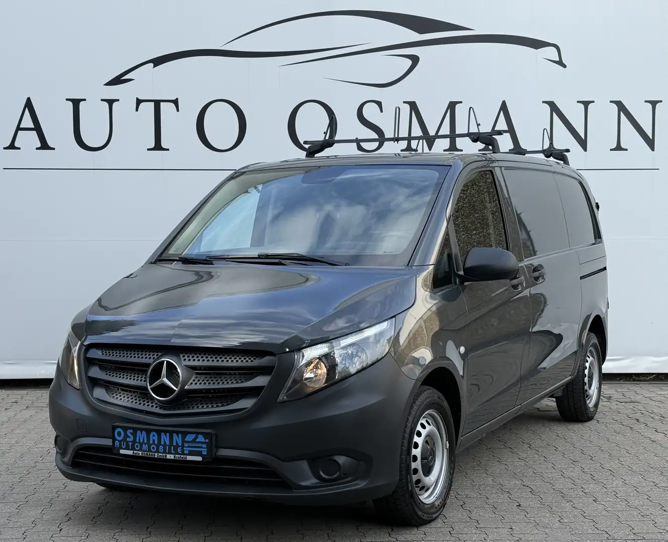 Mercedes-Benz Vito 114 CDI RWD kompakt 1HAND*AHK*TEMPOMAT Noir - 1