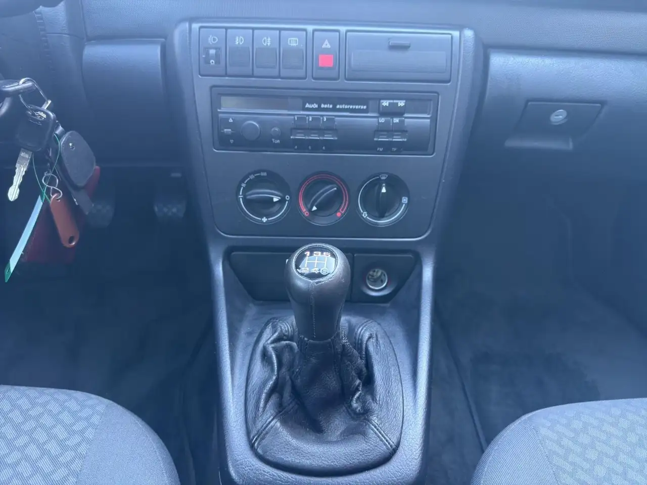 Audi A4 1.8l - Metallic|SCHIEBEDACH|, foto 12