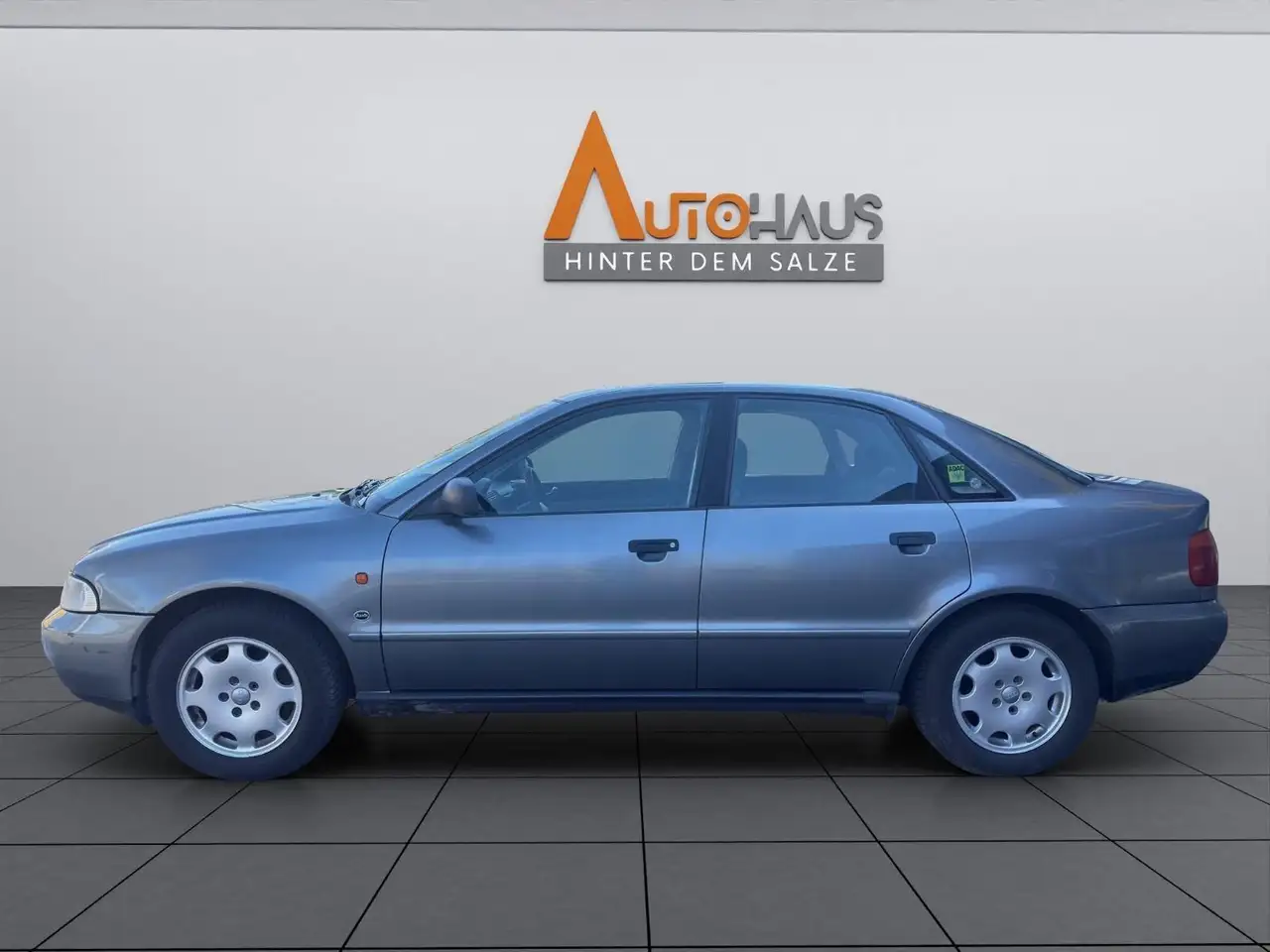 Audi A4 1.8l - Metallic|SCHIEBEDACH|, foto 3