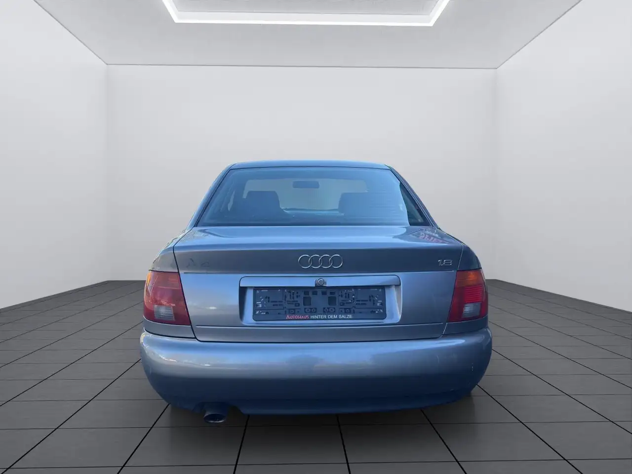 Audi A4 1.8l - Metallic|SCHIEBEDACH|, foto 5