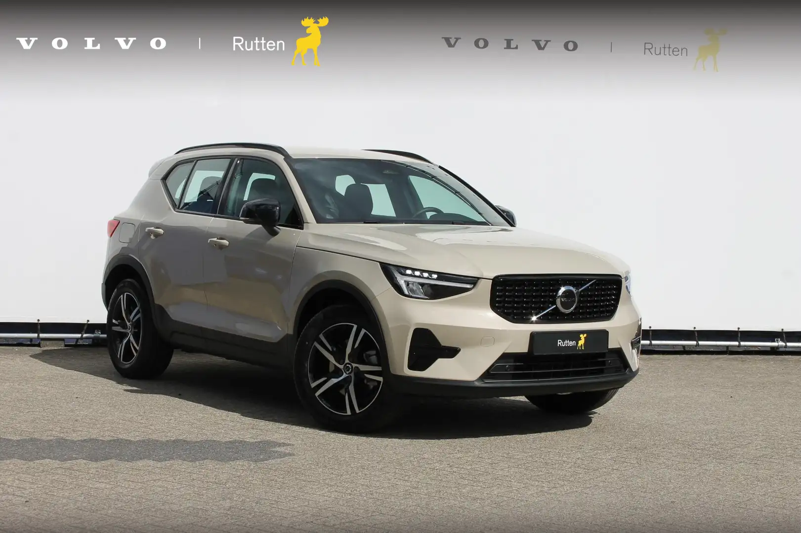Volvo XC40 B4 211PK automaat Plus Dark Adaptieve Cruise Contr Beige - 1