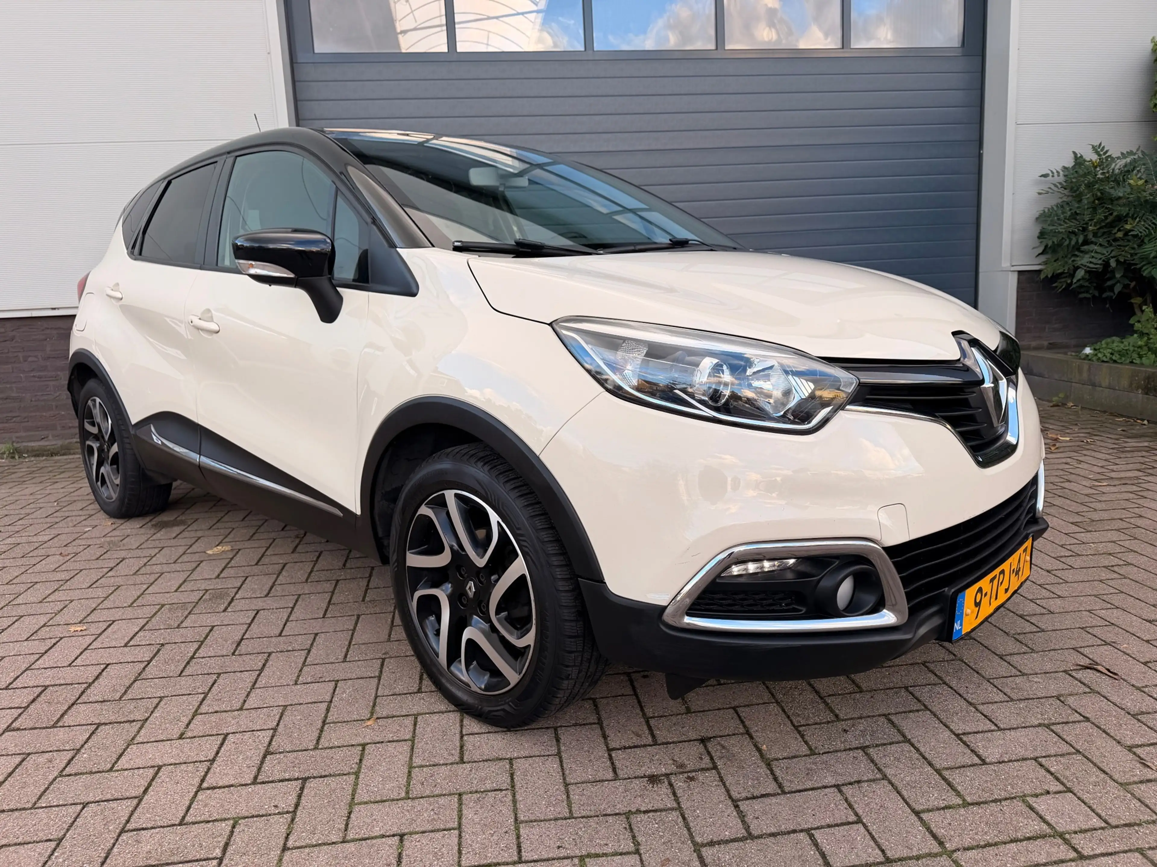 Renault Captur 0.9 TCe Dynamique/Camera/Navi/Pdc/Keyless/Trekhaak — photo 4