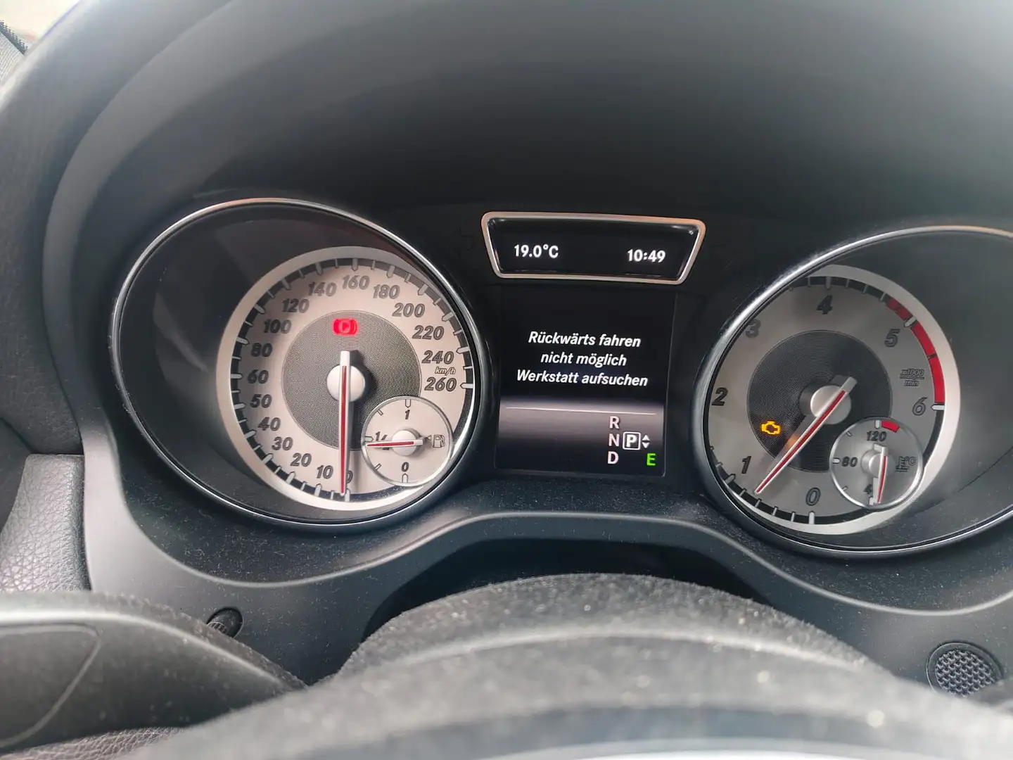 Mercedes-Benz CLA 220 CLA 220 CDI / d (117.303) Black - 1