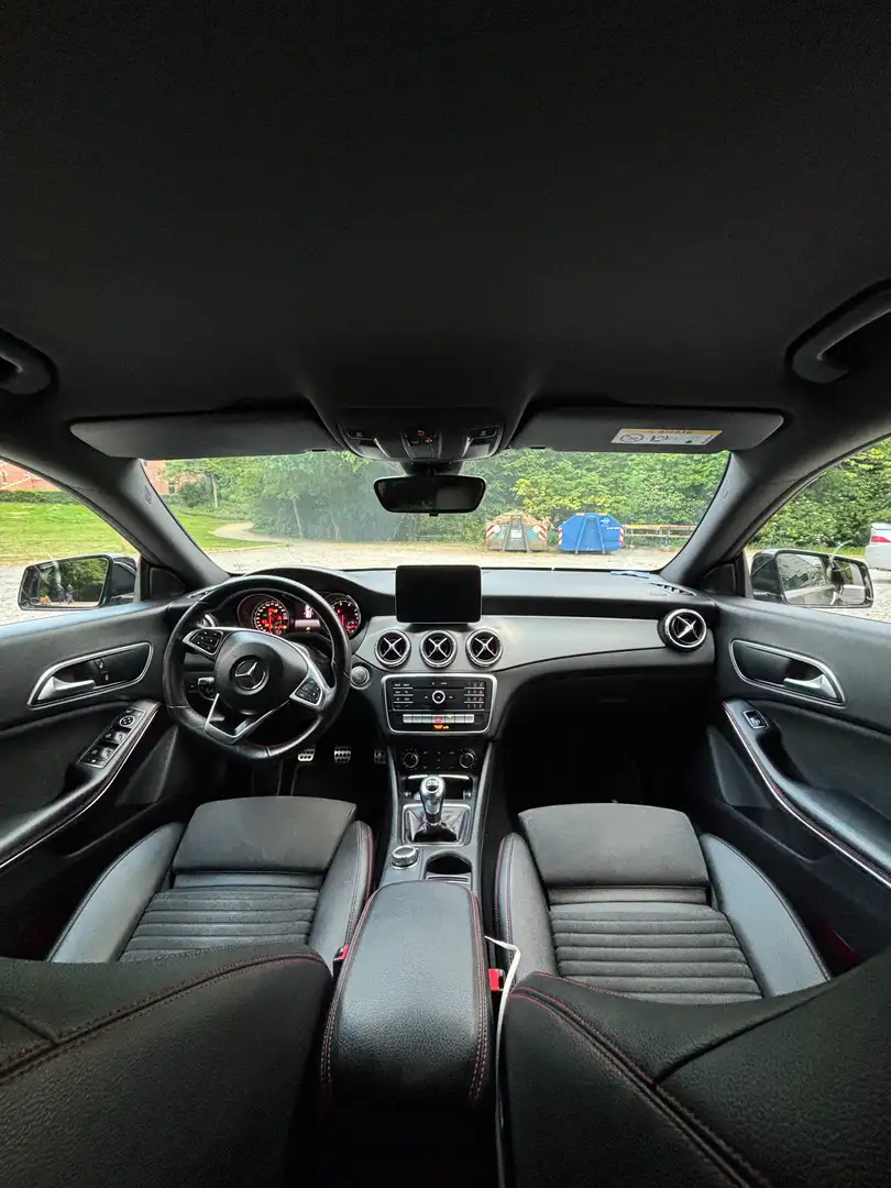 Mercedes-Benz CLA 180 Business Solution AMG (EU6d-TEMP - 2