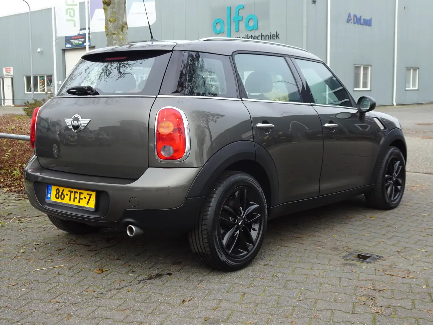 MINI One Countryman Mini 1.6 Pepper Серый - 2