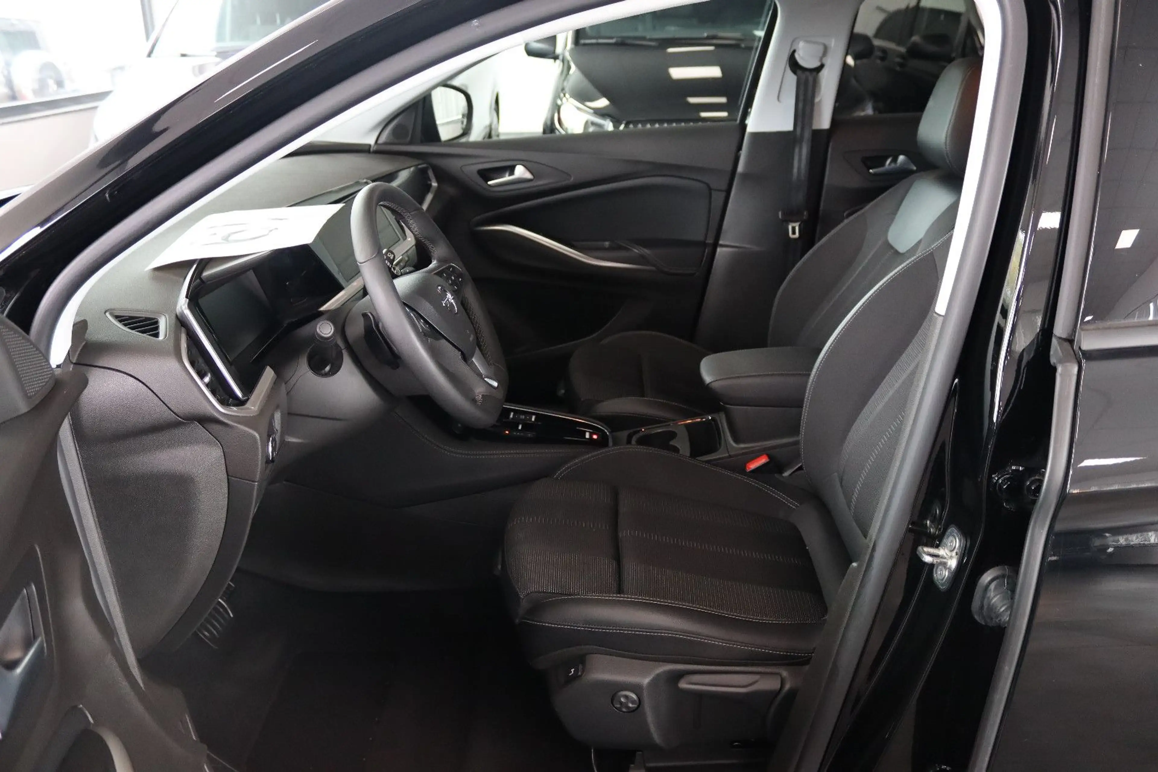 Opel Grandland X Grandland 1.2 Turbo GS Line * 1.HAND * — photo 9