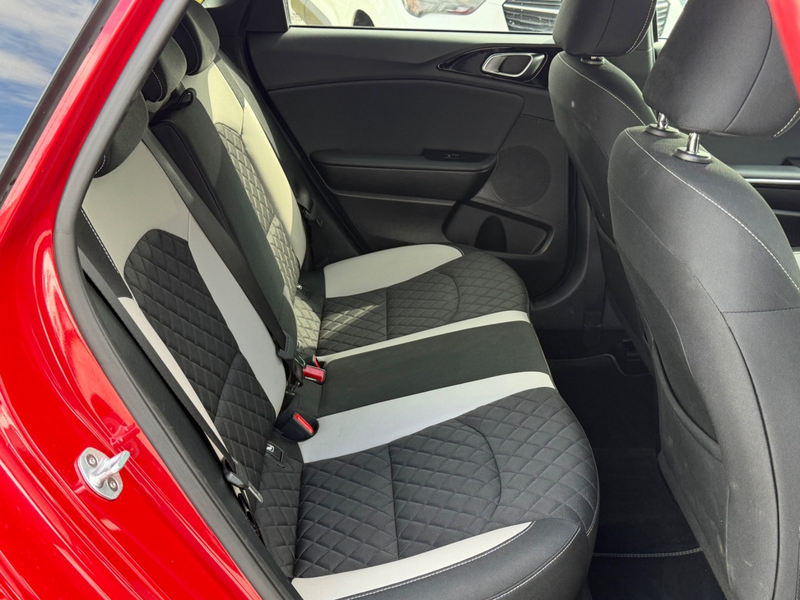 Kia Ceed / cee'd GT Line/NAVI/EURO 6 — photo 11